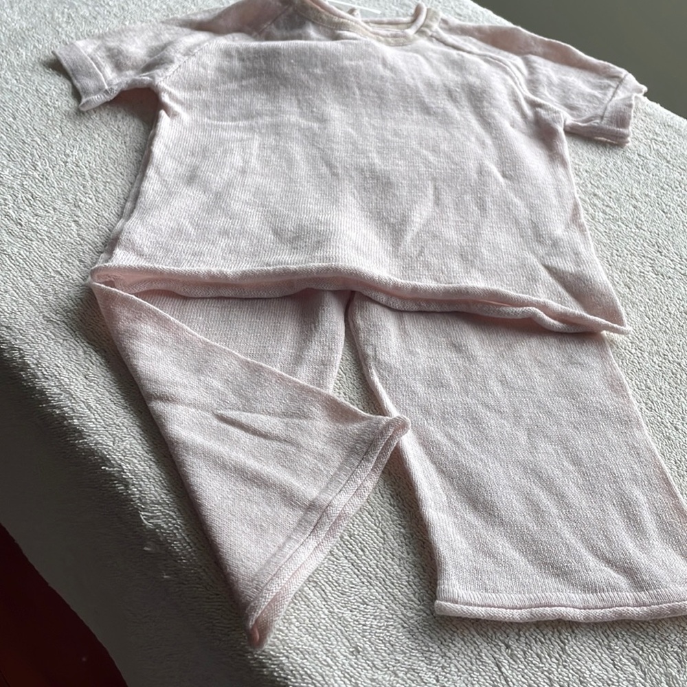 Set of 2 bloom brand size 6-12 months brand new 💯cotton